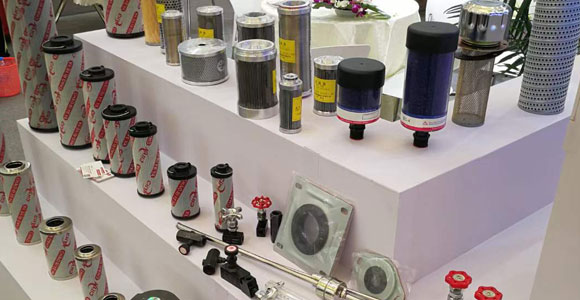 大家都知道使用液压过滤器效果好，但是如果液压过滤器堵塞了会怎么样呢？以下是液压过滤器堵塞对液压系统造成的后果，由液压过滤器厂家—公赌船JCJC710液压介绍如下：